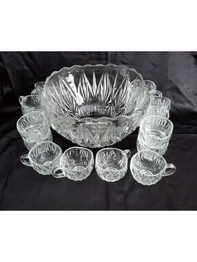 Hazel-Atlas Vintage Square Punch Bowl With 16 Cups